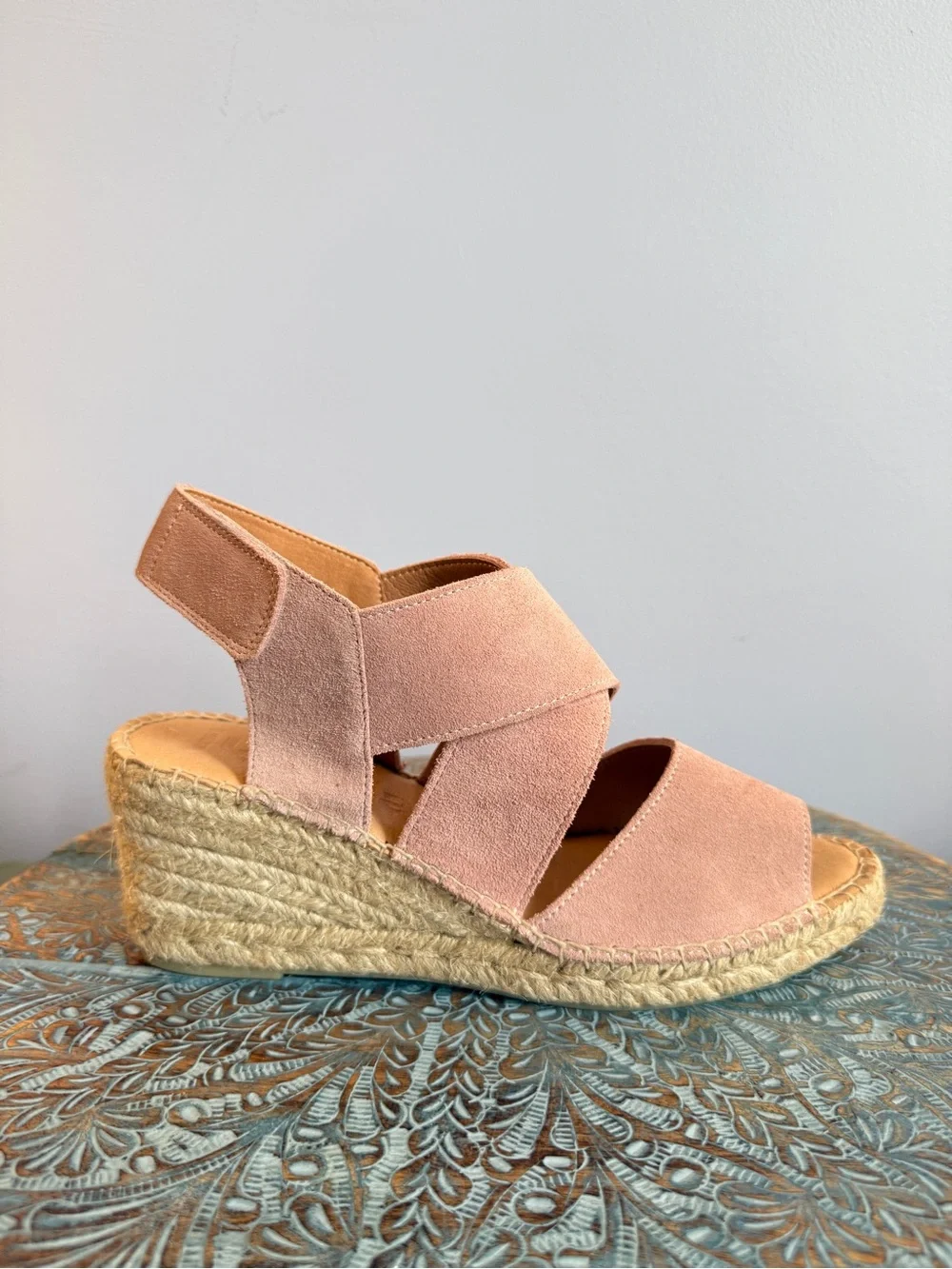 NWT! Jutelia pale pink suede wedge heel espadrilles size 39